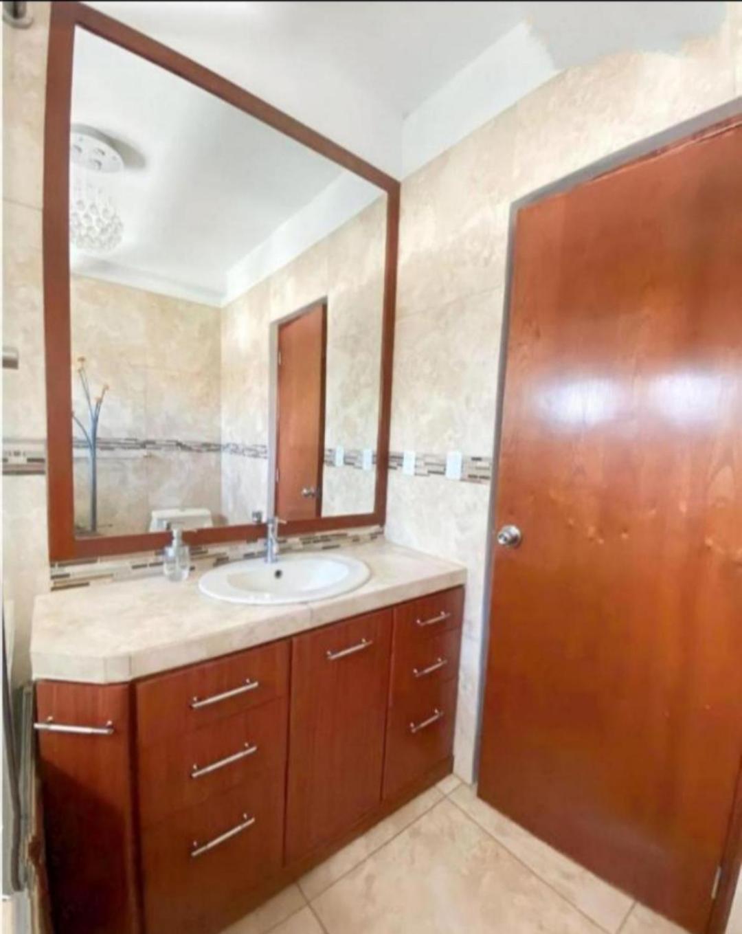 Deluxe Hotel Talara - A 5 Minutos Del Aeropuerto Y Plaza De Armas Zimmer foto